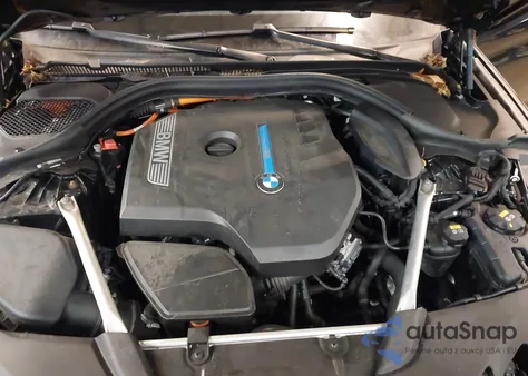 2019 BMW 530E xDrive Iperformance from USA, damaged, VIN WBAJB1C52KB375873